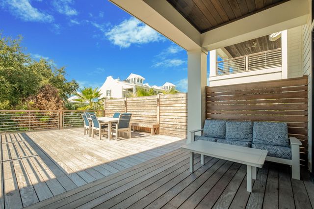 80 Hutchinson Street, Destin, FL 32541