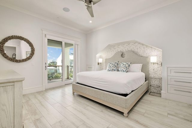 80 Hutchinson Street, Destin, FL 32541