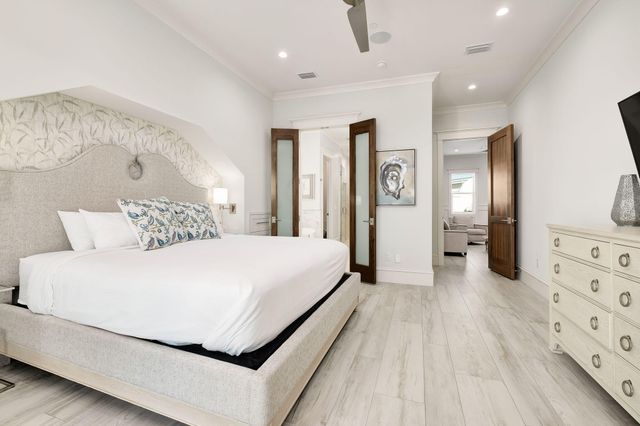 80 Hutchinson Street, Destin, FL 32541