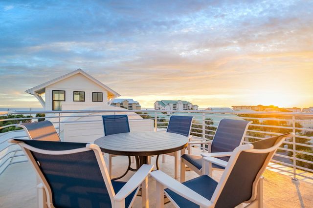 80 Hutchinson Street, Destin, FL 32541