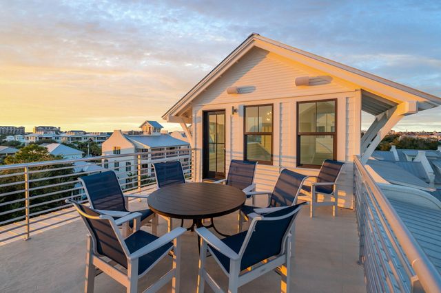 80 Hutchinson Street, Destin, FL 32541