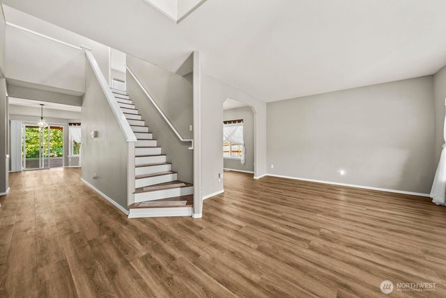 15802 123rd Avenue E, Puyallup, WA 98374