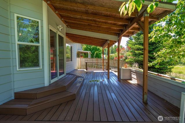 15802 123rd Avenue E, Puyallup, WA 98374