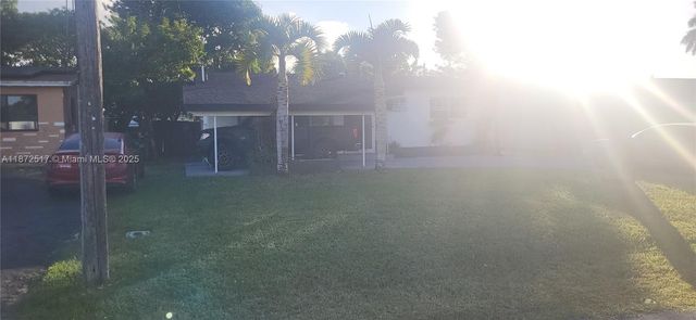 731 SW 3rd Ave, Hallandale Beach, FL 33009
