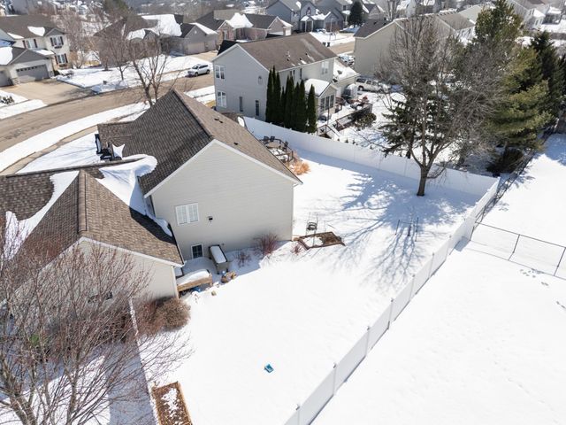 1973 Century Valley Road NE, Rochester, MN 55906