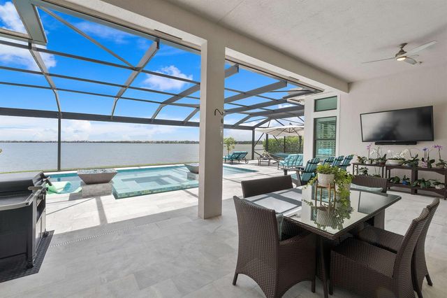 12755 S Parkland Bay Trail, Parkland, FL 33076