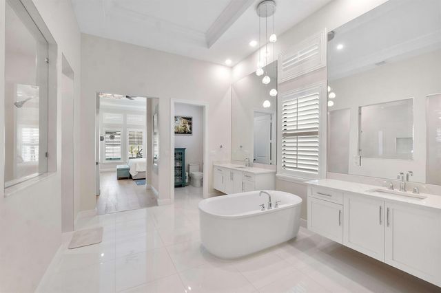 12755 S Parkland Bay Trail, Parkland, FL 33076