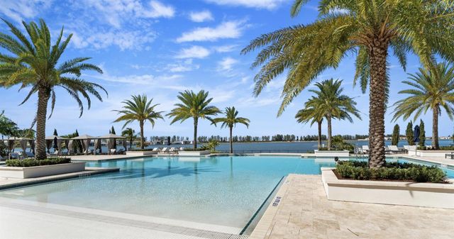 12755 S Parkland Bay Trail, Parkland, FL 33076