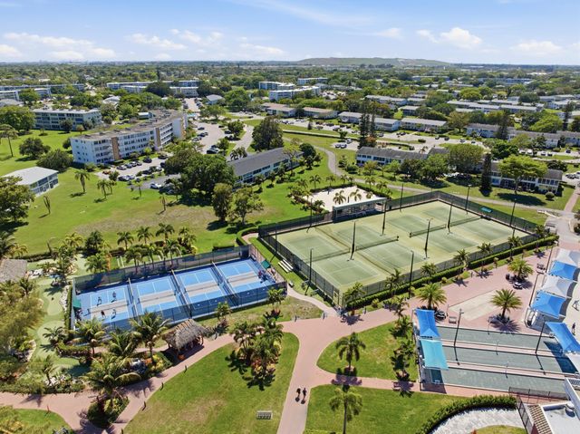 115 Markham F, Deerfield Beach, FL 33442