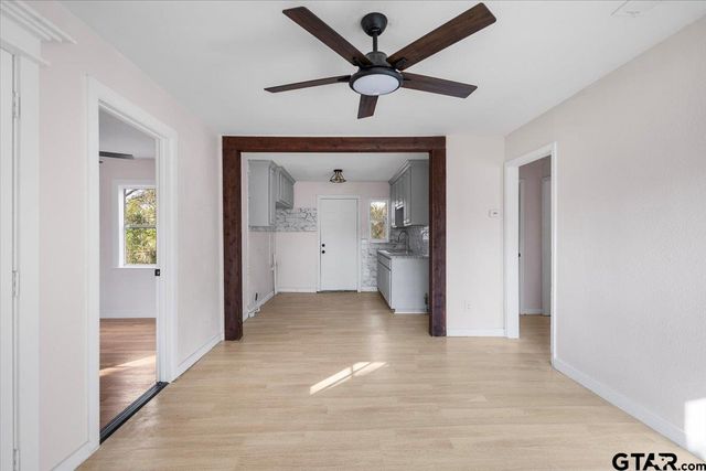 2907 Cushing Dr, Tyler, TX 75702