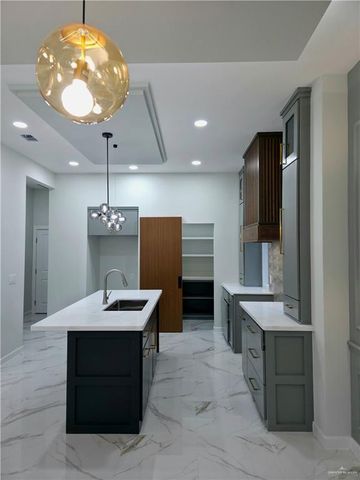 9107 N 25th Street, Mcallen, TX 78504