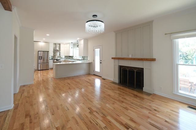2104 Shannon Dr, Murfreesboro, TN 37129