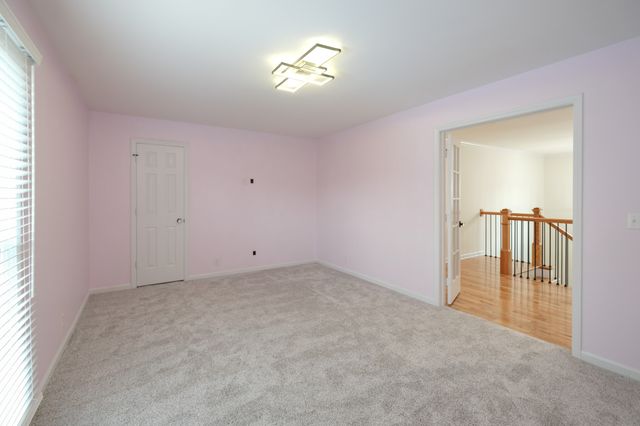 2104 Shannon Dr, Murfreesboro, TN 37129