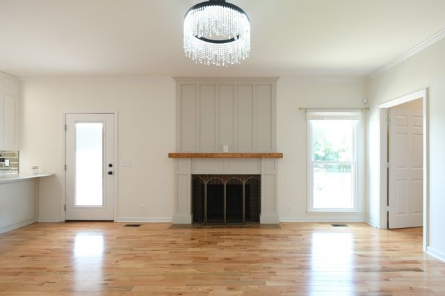 2104 Shannon Dr, Murfreesboro, TN 37129