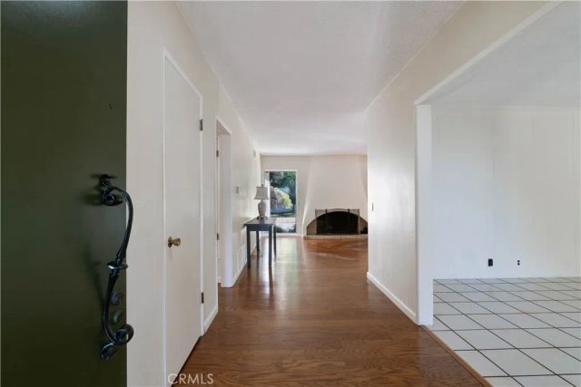 16568 Goldenrod Place, Encino, CA 91436