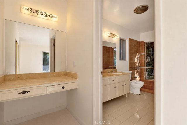 16568 Goldenrod Place, Encino, CA 91436
