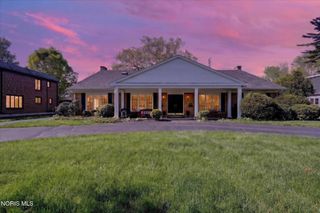 3915 Hillandale Road, # 1, Ottawa Hills, OH 43606