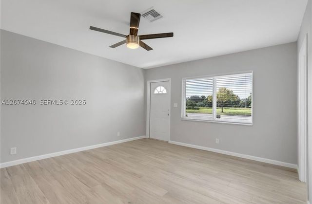 2550 N Dixie Hwy 2570, Boca Raton, FL 33431
