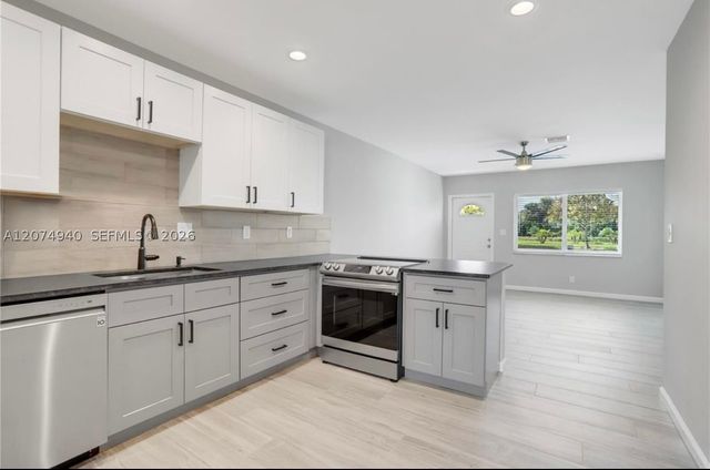 2550 N Dixie Hwy 2570, Boca Raton, FL 33431