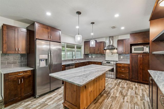 503 ROLLINGVIEW DRIVE, Temple Terrace, FL 33617