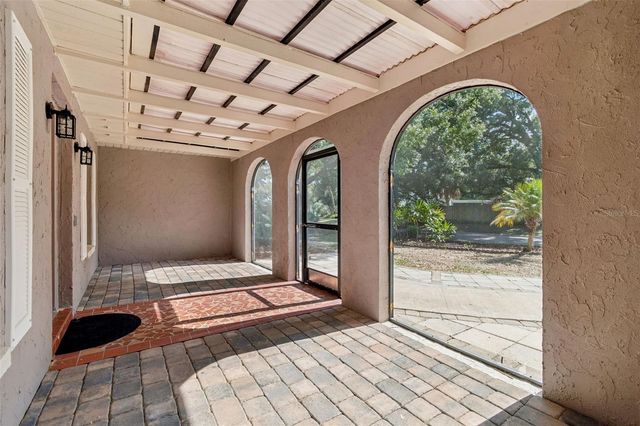 503 ROLLINGVIEW DRIVE, Temple Terrace, FL 33617