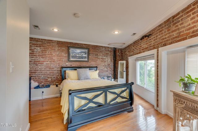 308 East Sullivan Street, Kingsport, TN 37660