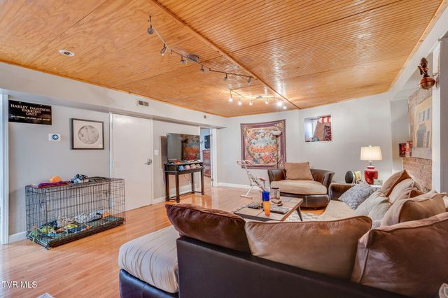 308 East Sullivan Street, Kingsport, TN 37660