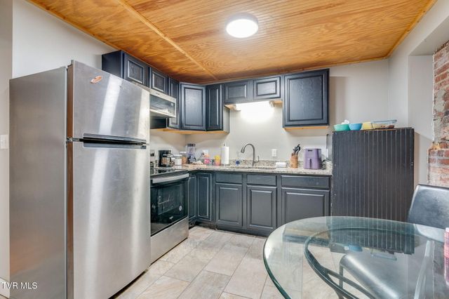 308 East Sullivan Street, Kingsport, TN 37660