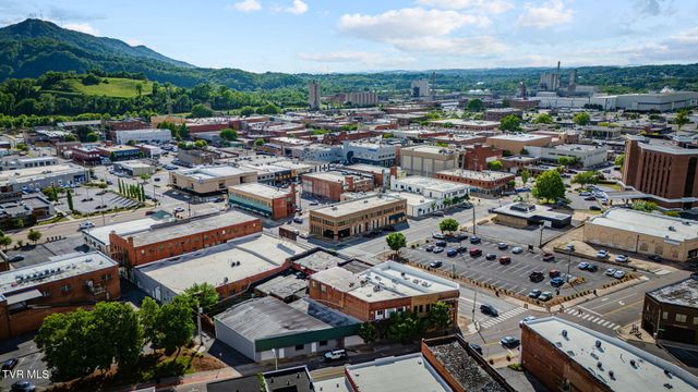 308 East Sullivan Street, Kingsport, TN 37660
