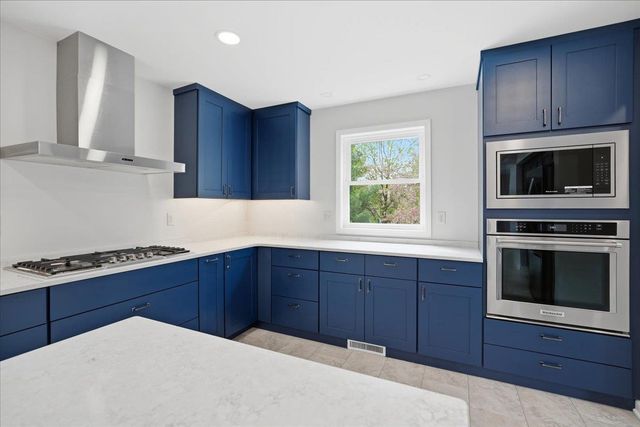 3702 Nathan Hale Court, Middleton, WI 53562