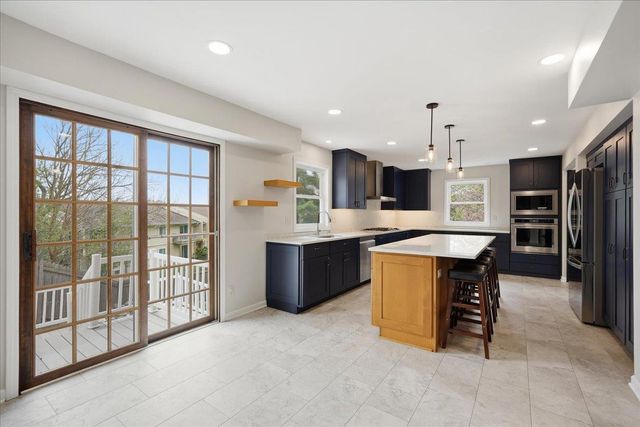3702 Nathan Hale Court, Middleton, WI 53562