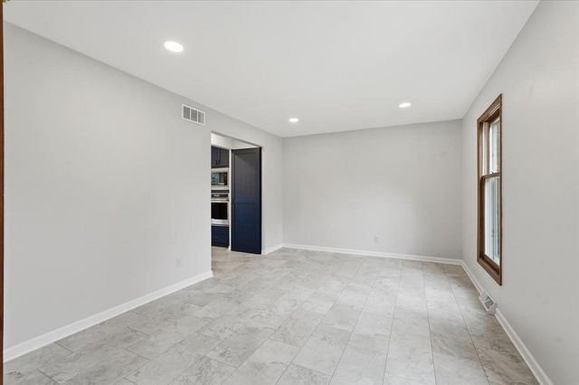 3702 Nathan Hale Court, Middleton, WI 53562