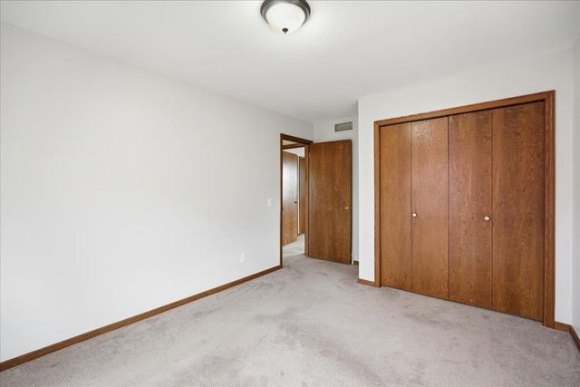 3702 Nathan Hale Court, Middleton, WI 53562