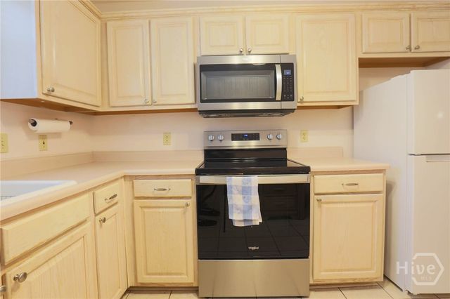 211 Edgewater Road 41, Savannah, GA 31406