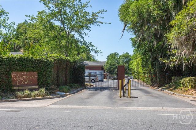 211 Edgewater Road 41, Savannah, GA 31406