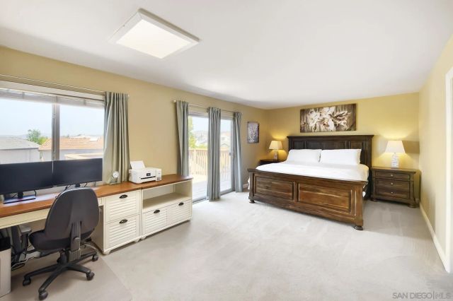 9518 HILLCREEK WAY, Santee, CA 92071