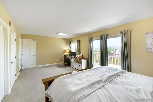 9518 HILLCREEK WAY, Santee, CA 92071