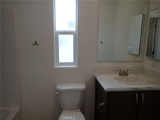 5678 Shull St, Bell Gardens, CA 90201