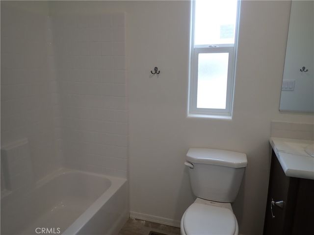 5678 Shull St, Bell Gardens, CA 90201