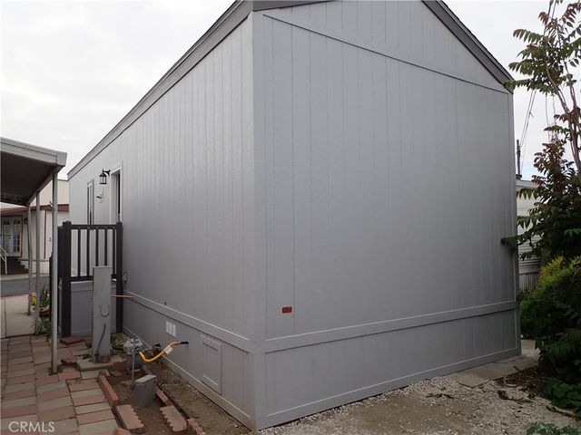 5678 Shull St, Bell Gardens, CA 90201