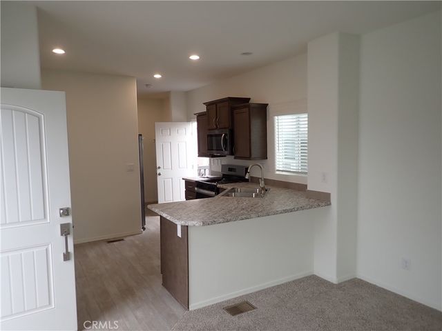 5678 Shull St, Bell Gardens, CA 90201
