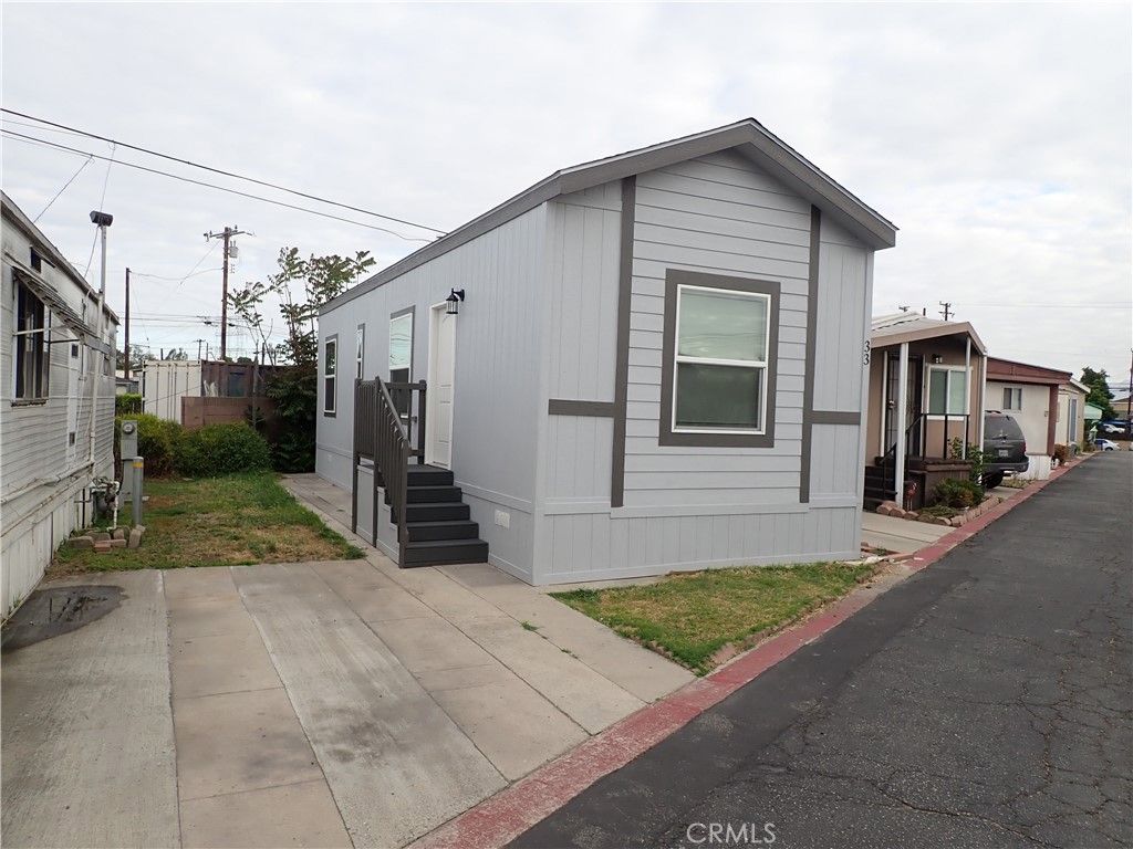 5678 Shull St, Bell Gardens, CA 90201