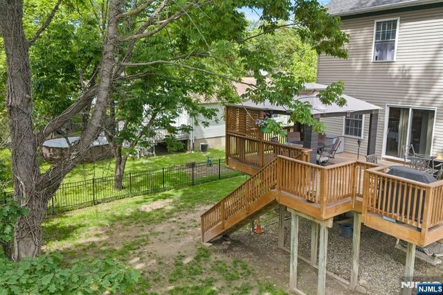 41 Sycamore Avenue, Hillsdale, NJ 07642