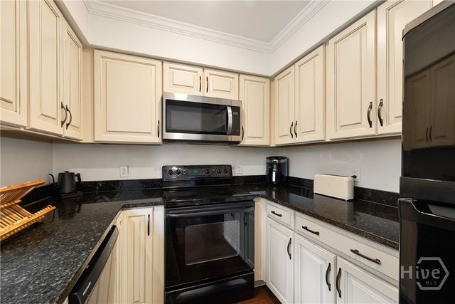 71 Brown Pelican Drive, Savannah, GA 31419