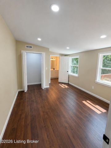 3723 Wheeler Ave, Louisville, KY 40215