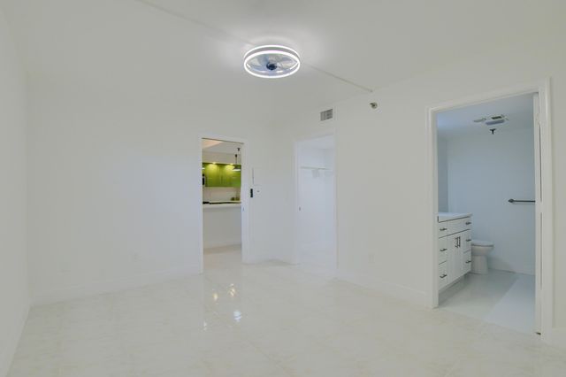 9170 SW 14th Street 4405, Boca Raton, FL 33428