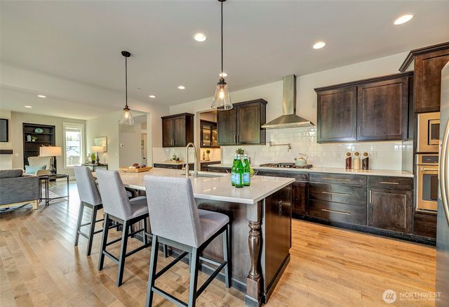 24213 1st Avenue SE, Bothell, WA 98021