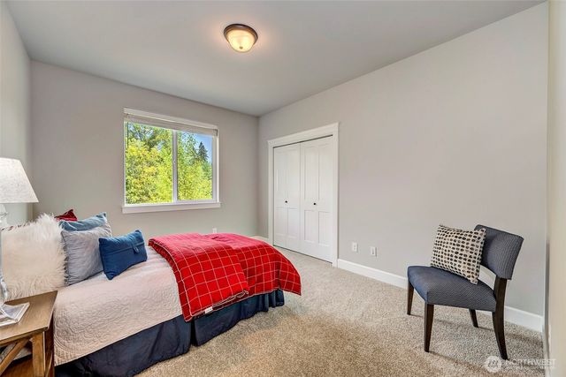 24213 1st Avenue SE, Bothell, WA 98021