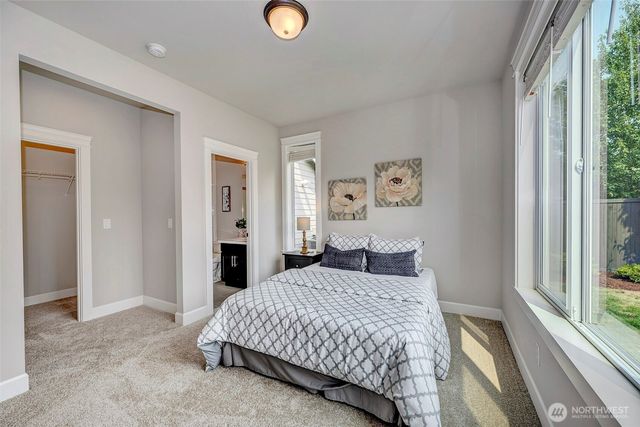 24213 1st Avenue SE, Bothell, WA 98021