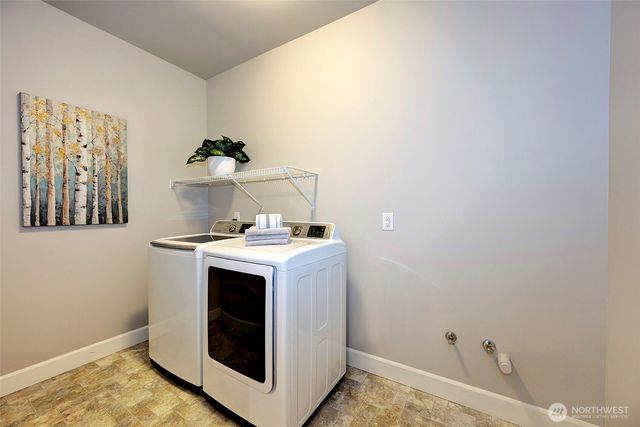 24213 1st Avenue SE, Bothell, WA 98021